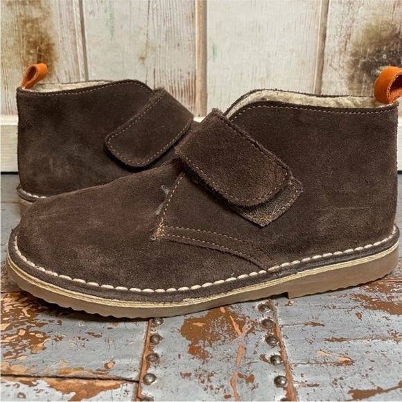 Boden Boys Desert Suede Boots Chocolate - Picture 9 of 11